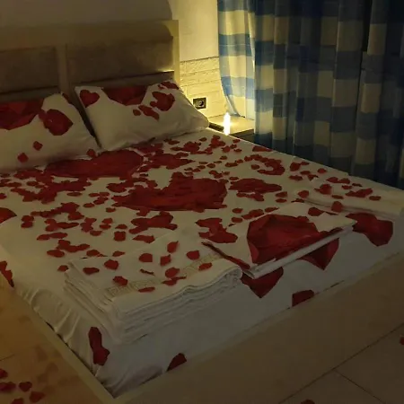 Apartament Golem, * Durres